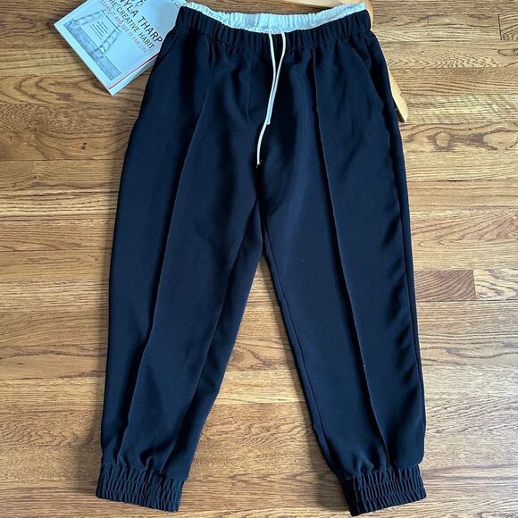 Zara Black with White Trim Tapered Pleated Pants - Picture 1 of 7